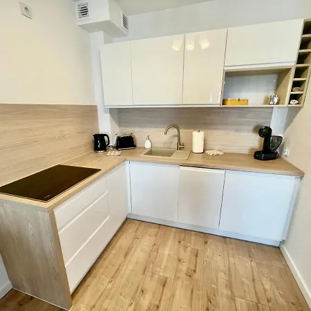 02 - * ウストロニエ・モルスキエ